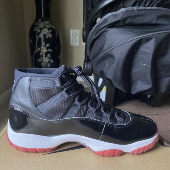Jordan 11s - Picture 8 of 8